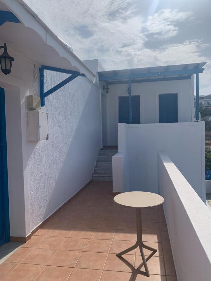 Manousos Rooms Adamantas  Esterno foto